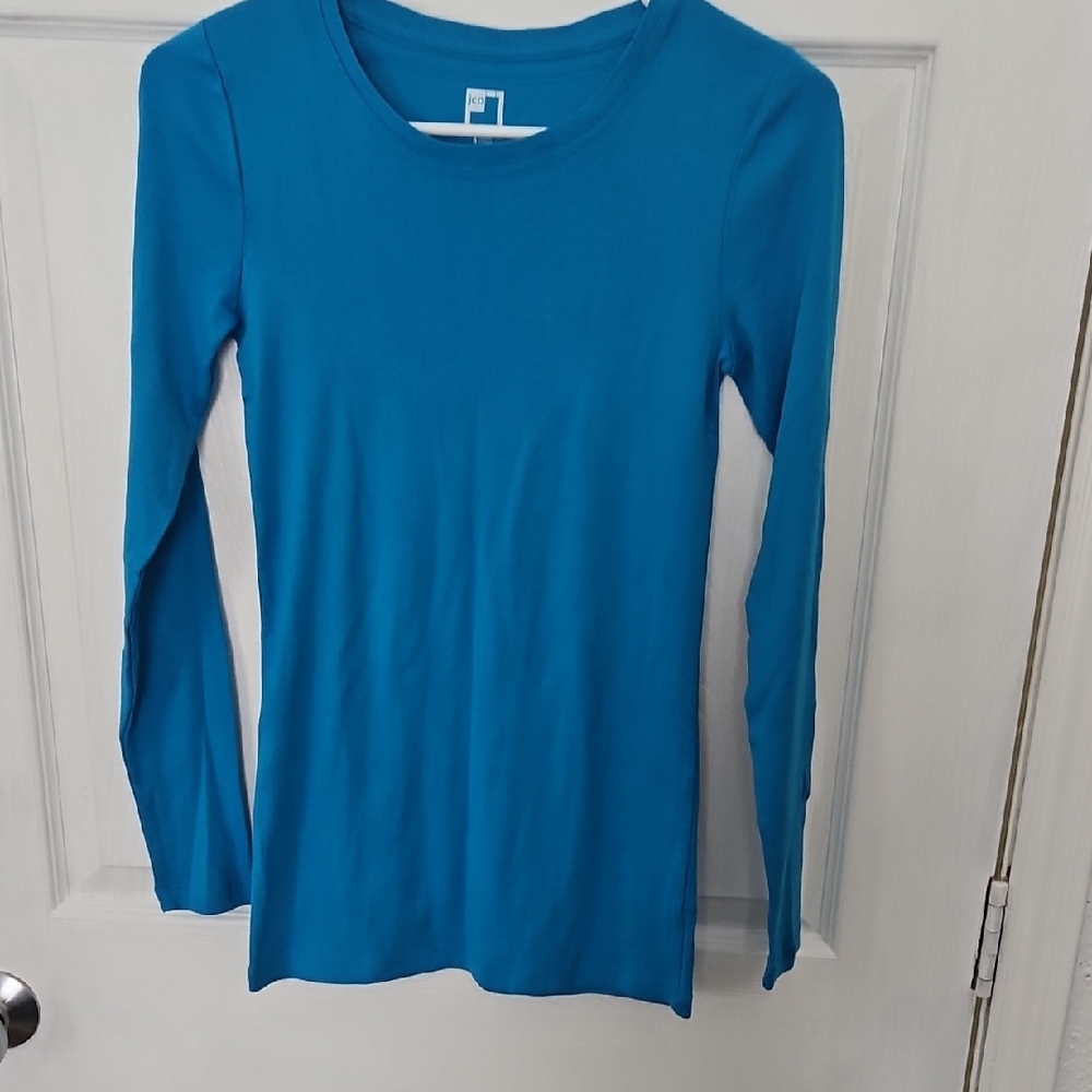 JCPenney Blue Long Sleeve Tee